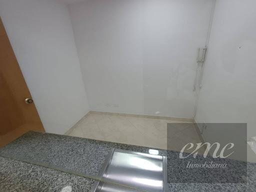 Oficina en arriendo en La Florida, Medellín, 35 m² · foto 3 de 9