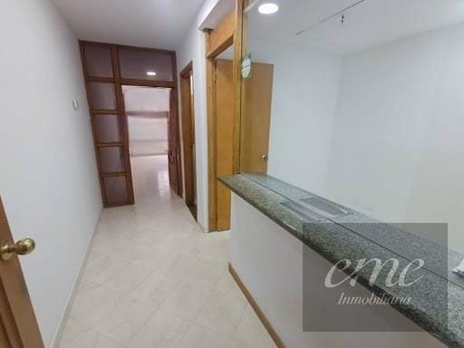 Oficina en arriendo en La Florida, Medellín, 35 m² · foto 5 de 9