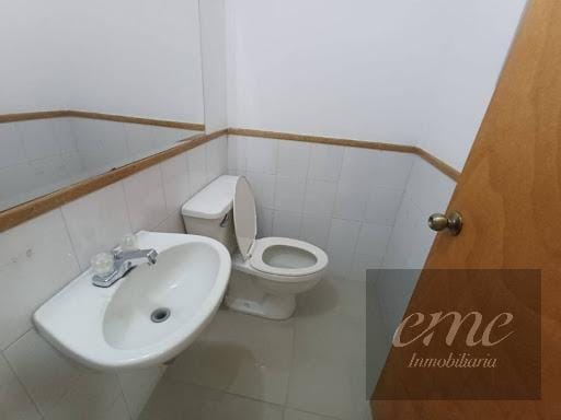 Oficina en arriendo en La Florida, Medellín, 35 m² · foto 7 de 9