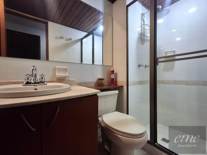 Apartamento de 2 alcobas en arriendo en Patio Bonito, Medellín, 65 m² · foto 5 de 24