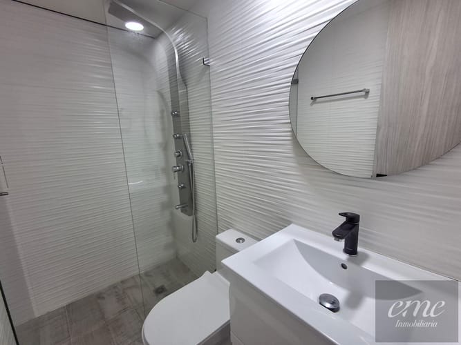 Apartamento de 2 alcobas en arriendo en Los Balsos, Medellín, 86 m² · foto 2 de 17