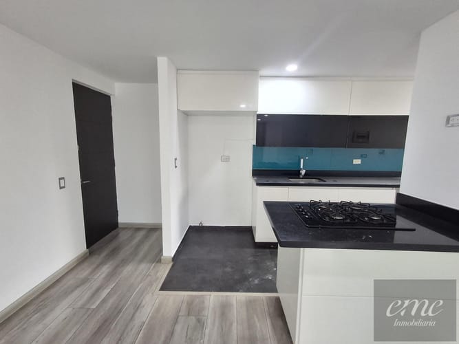 Apartamento de 2 alcobas en arriendo en Los Balsos, Medellín, 86 m² · foto 16 de 17