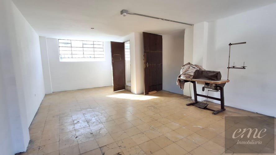 Bodega en arriendo en Perpetuo Socorro, Medellín, 324 m² · foto 13 de 21