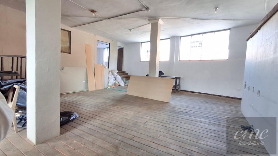 Bodega en arriendo en Perpetuo Socorro, Medellín, 324 m² · foto 14 de 21