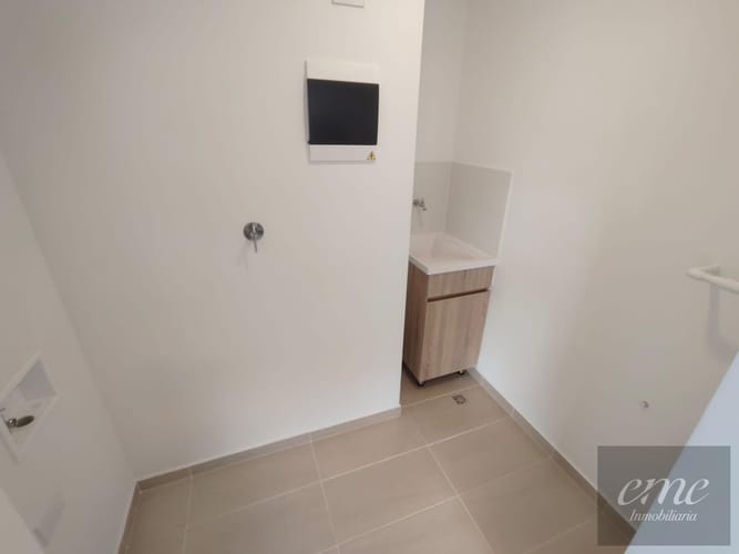 Apartamento de 3 alcobas en venta en La Cruz, Medellín, 108 m² · foto 4 de 24