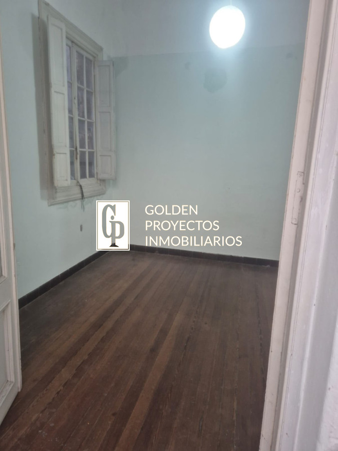 Apartamento en Alquiler 3 Dormitorios y Altillo en Centro · Foto 2