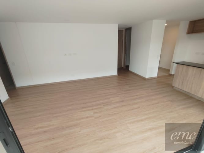 Apartamento de 3 alcobas en venta en La Cruz, Medellín, 108 m² · foto 7 de 24