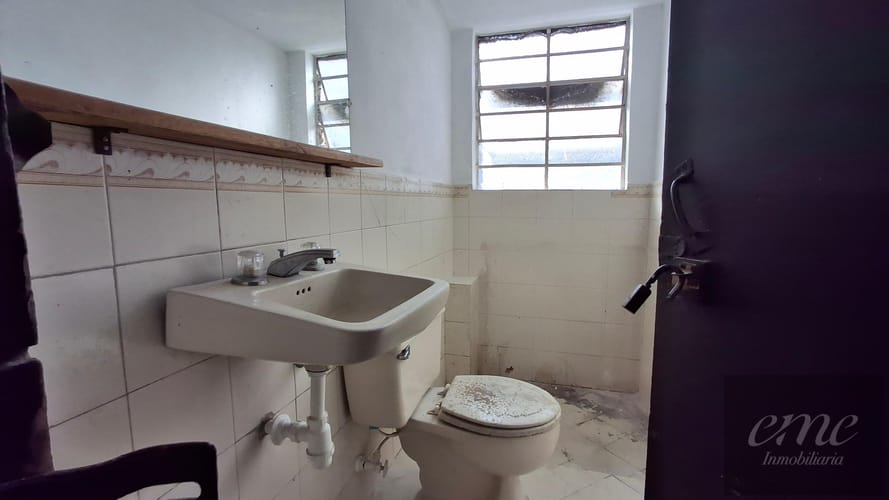 Bodega en arriendo en Perpetuo Socorro, Medellín, 324 m² · foto 21 de 21