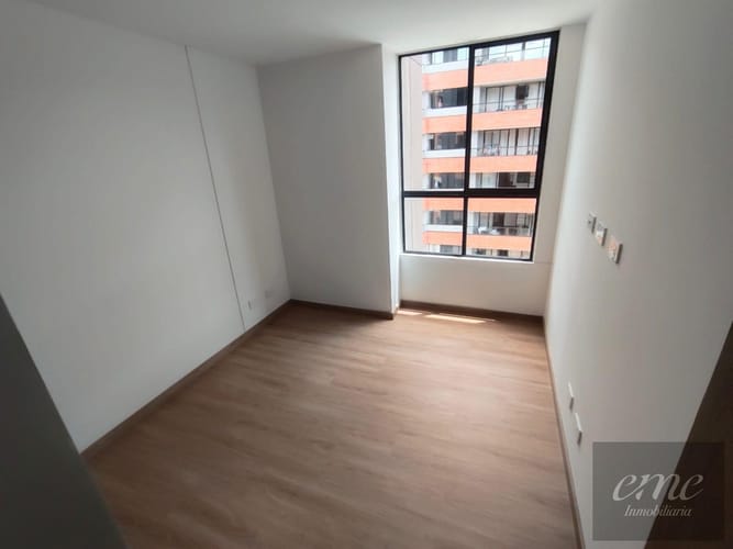 Apartamento de 3 alcobas en venta en La Cruz, Medellín, 108 m² · foto 12 de 24