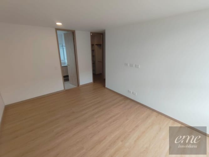 Apartamento de 3 alcobas en venta en La Cruz, Medellín, 108 m² · foto 21 de 24