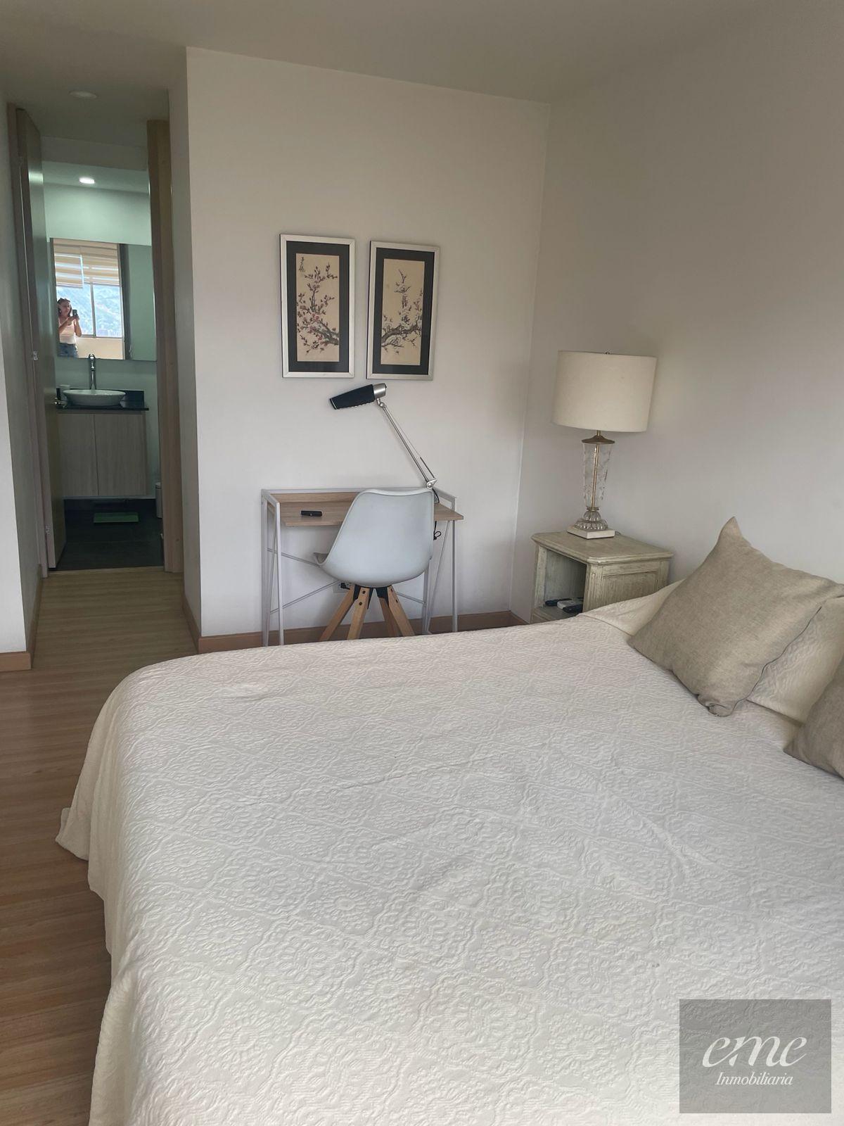 Apartaestudio en arriendo en El Poblado, Medellín · foto 3 de 14