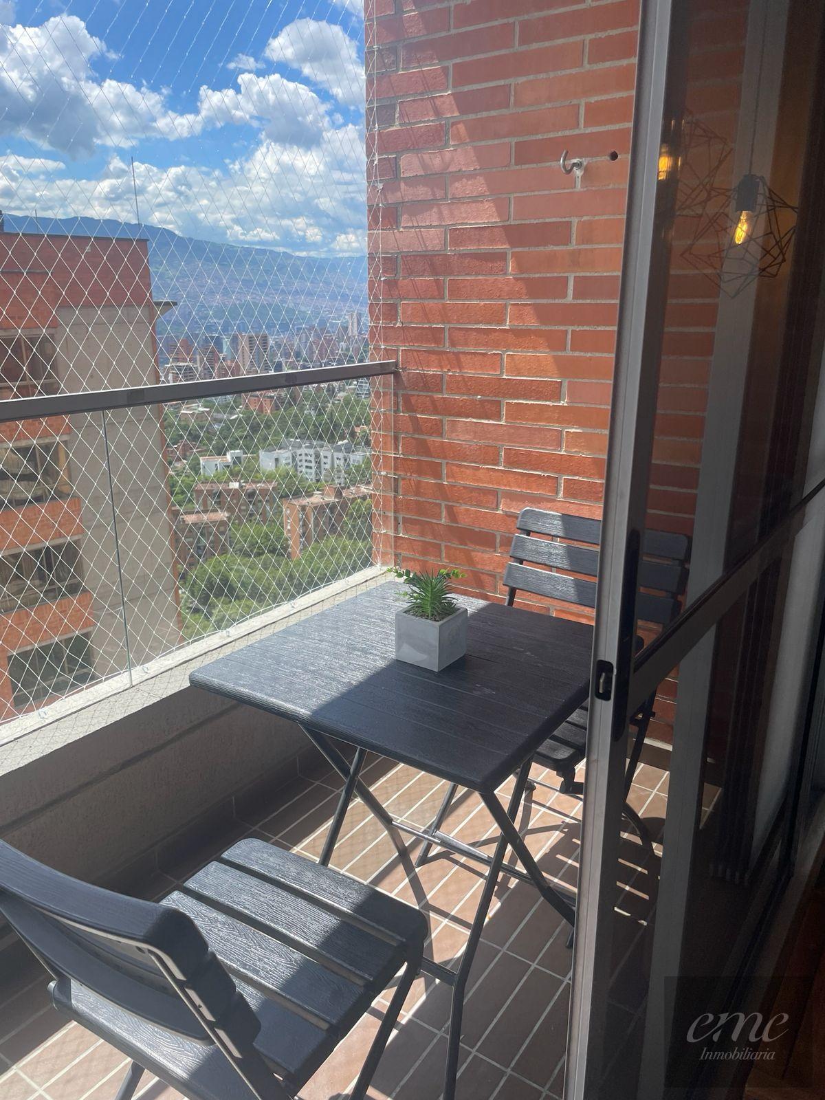 Apartaestudio en arriendo en El Poblado, Medellín · foto 4 de 14