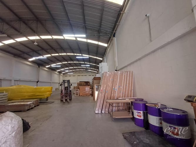 Bodega en arriendo en La Tablaza, La Estrella, 1074 m² · foto 22 de 22