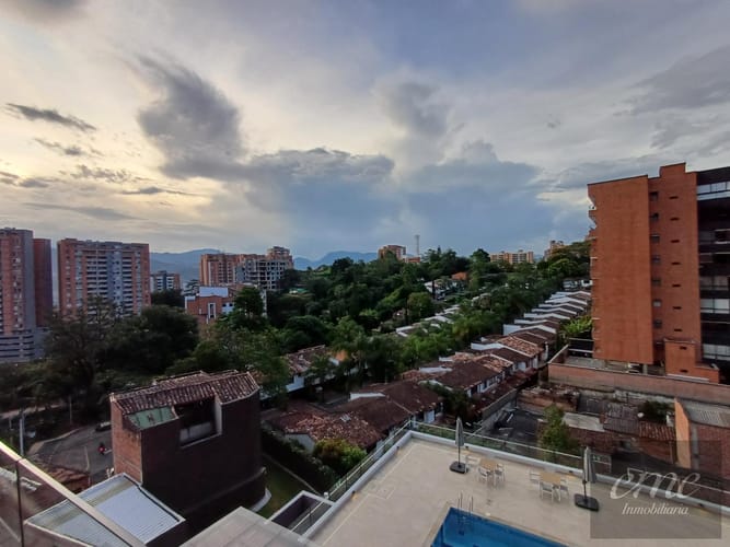 Apartamento de 3 alcobas en venta en La Inmaculada, Envigado, 99 m² · foto 10 de 22
