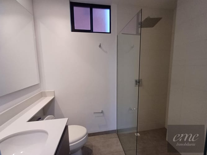 Apartamento de 3 alcobas en venta en La Inmaculada, Envigado, 99 m² · foto 21 de 22
