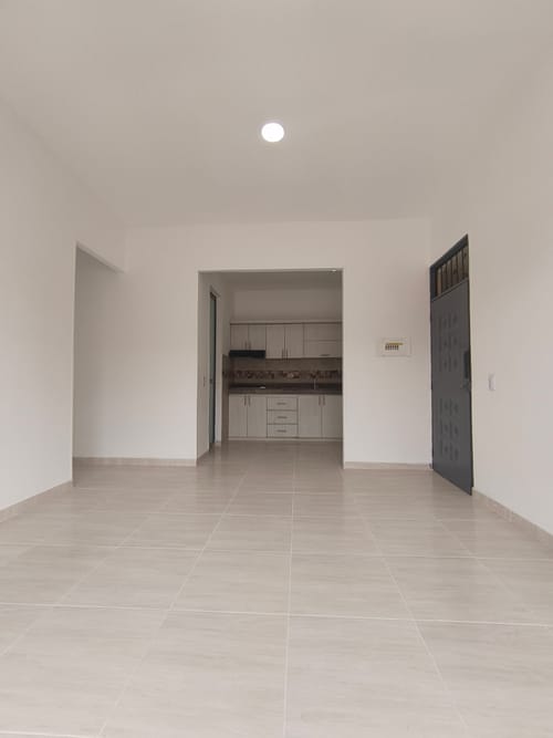 Apartamento de 3 alcobas en venta en Picaleña Y Mirolindo, Ibagué, 74 m² · foto 12 de 24
