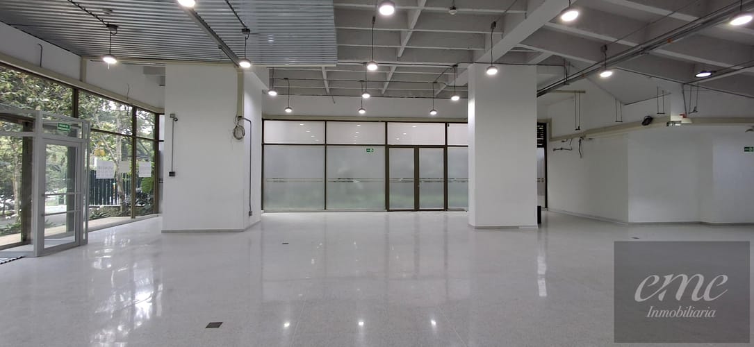 Local en venta en La Orquidea, Envigado, 258 m² · foto 5 de 9