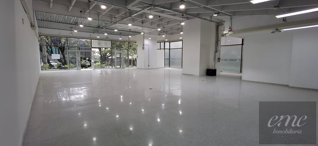 Local en venta en La Orquidea, Envigado, 258 m² · foto 9 de 9