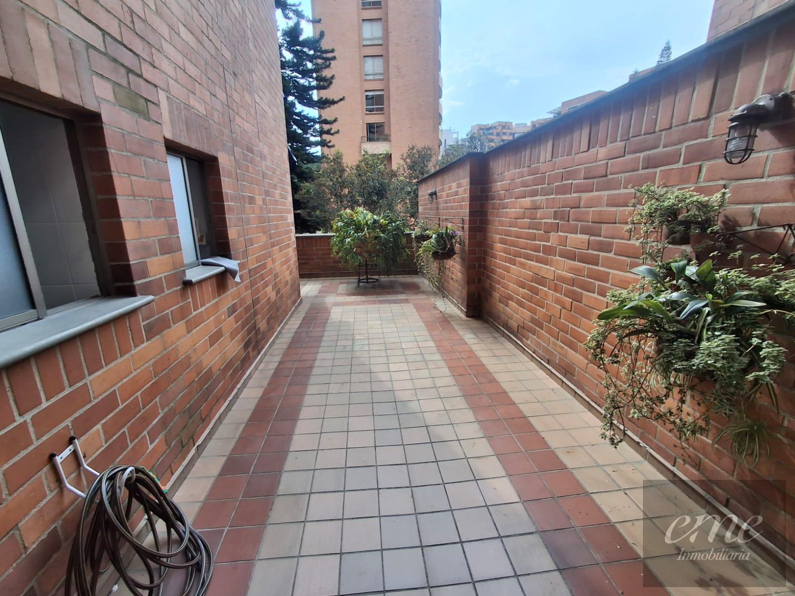 Apartamento en arriendo en La Florida, Medellín · foto 5 de 24