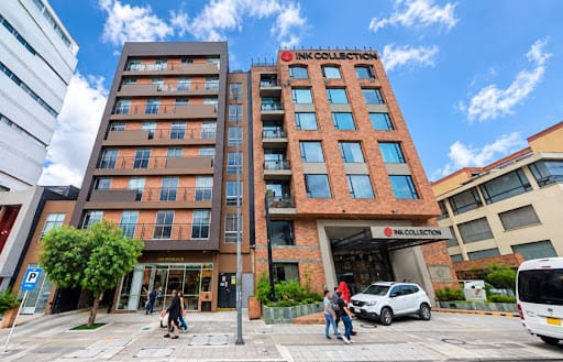 $330.000.000 en La Cabrera