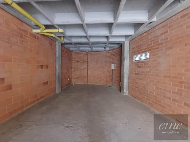 Local en venta en Simon Bolivar Sb (Centro), Copacabana, 69 m² · foto 3 de 6