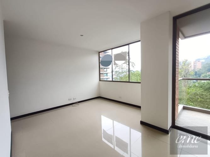 Apartamento de 2 alcobas en arriendo en El Tesoro, Medellín, 150 m² · foto 22 de 24