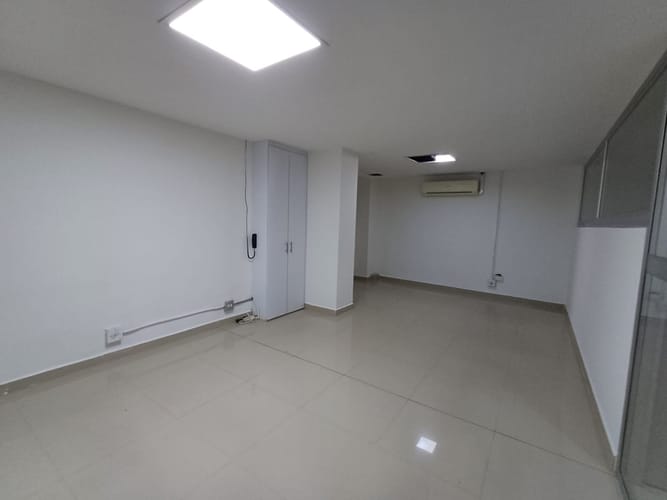 Oficina en arriendo en Laureles, Medellín, 85 m² · foto 6 de 14