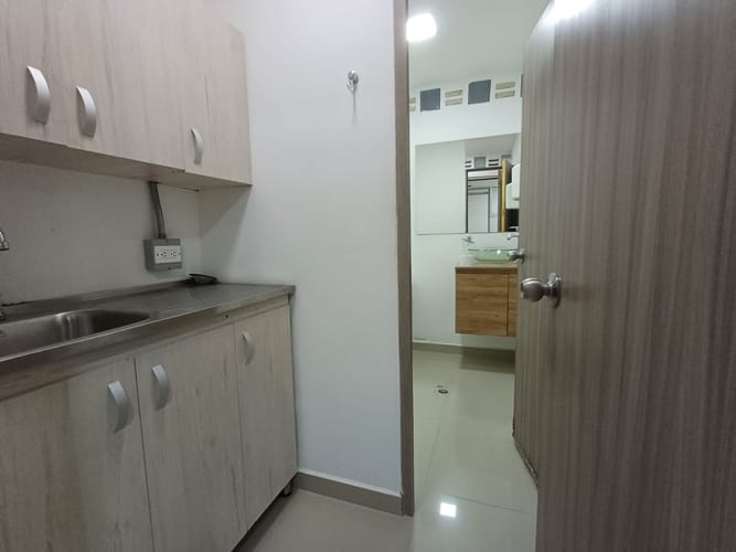 Oficina en arriendo en Laureles, Medellín, 85 m² · foto 12 de 14