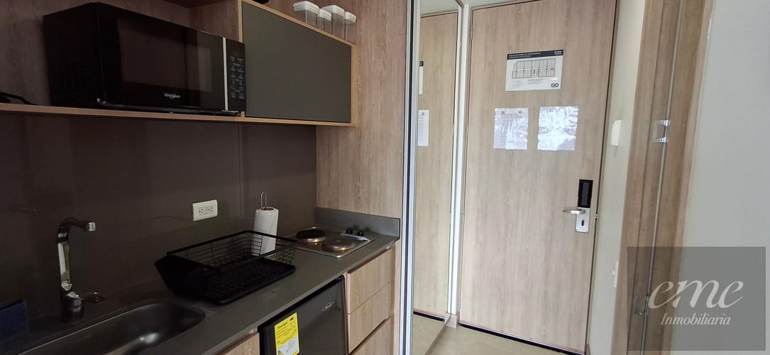 Apartaestudio en venta en Oviedo, Medellín, 27 m² · foto 4 de 24
