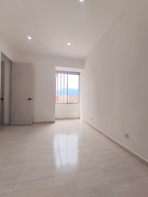 Apartamento de 3 alcobas en venta en Picaleña Y Mirolindo, Ibagué, 74 m² · foto 20 de 24