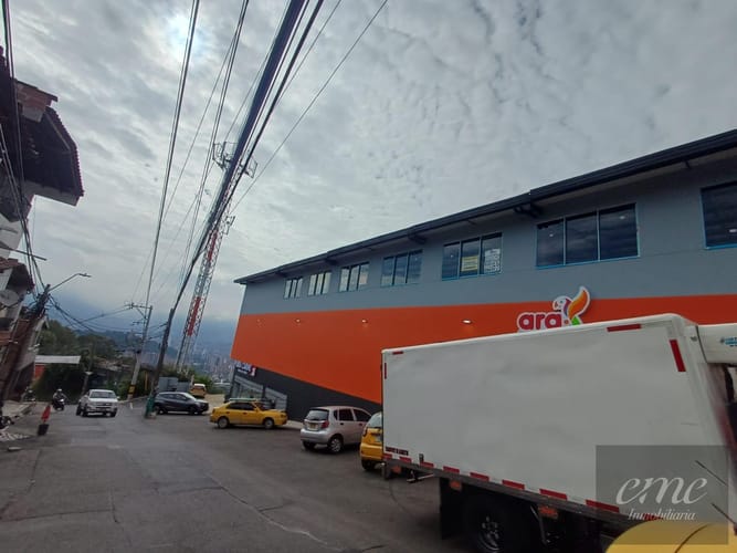 Bodega en arriendo en Cucaracho, Medellín, 500 m² · foto 11 de 17