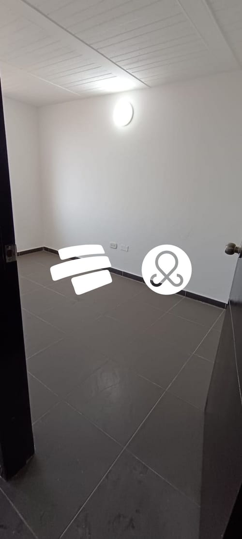 Apartamento de 3 alcobas en venta en Villas De Casa Loma, Soacha, 39 m² · foto 12 de 23