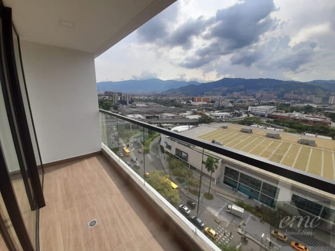 1BR Apartment in Alcala (62 m²) - 2