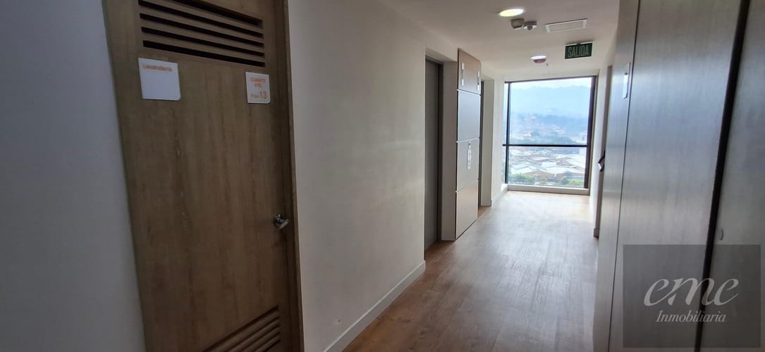 Apartaestudio en venta en Oviedo, Medellín, 27 m² · foto 24 de 24