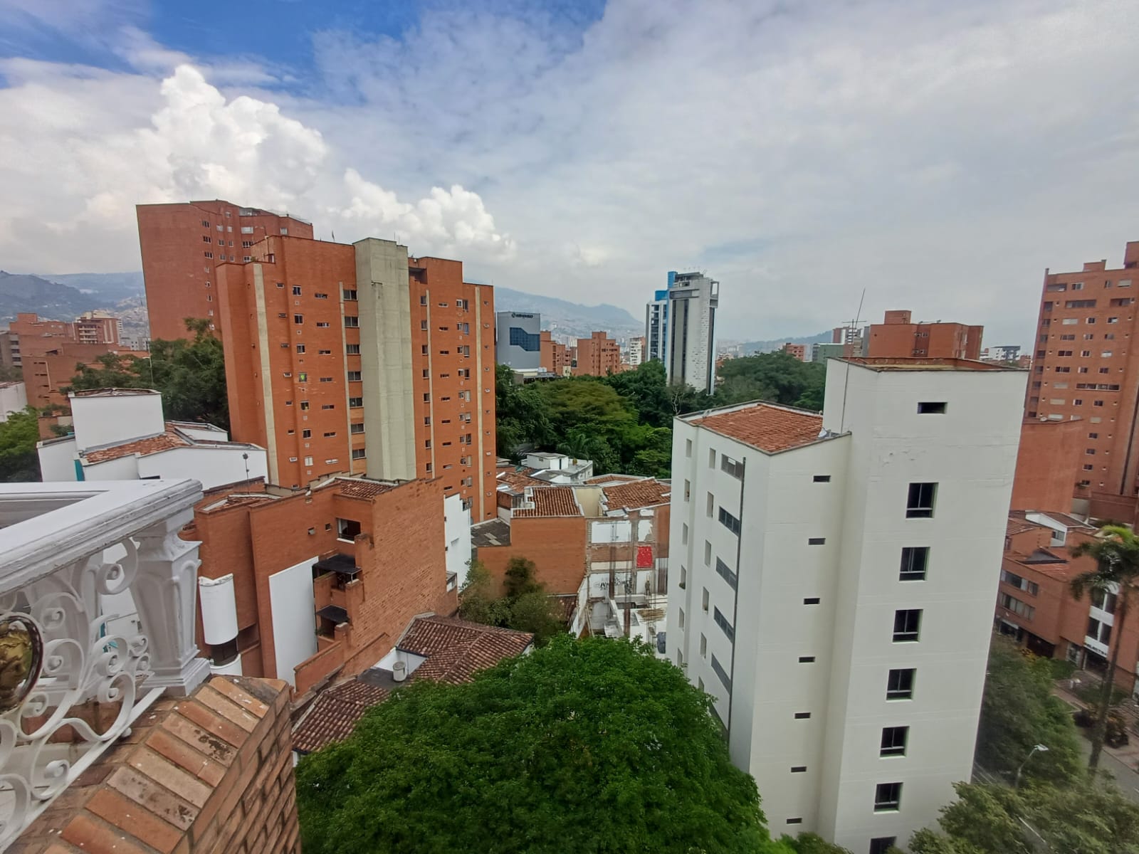 Apartamento en arriendo en Laureles, Medellín · foto 8 de 24