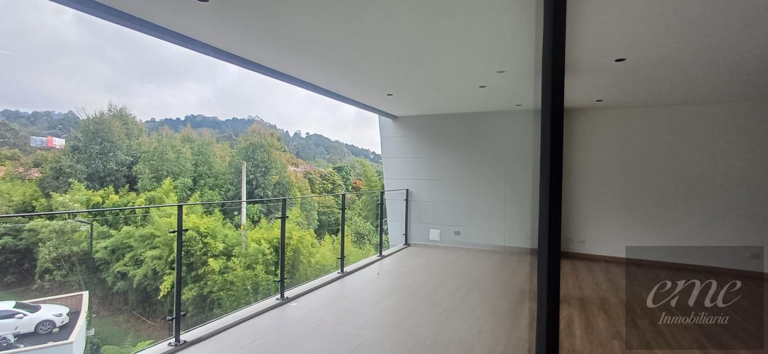 Apartamento de 2 alcobas en venta en Sajonia, Rionegro, 118 m² · foto 6 de 17