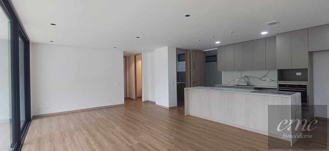 Apartamento de 2 alcobas en venta en Sajonia, Rionegro, 118 m² · foto 7 de 17
