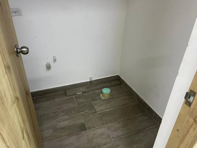 Oficina en venta en Mayorca, Sabaneta, 42 m² · foto 11 de 14