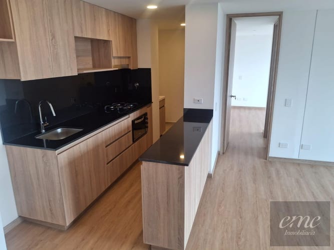 Apartamento de 2 alcobas en venta en Belén, Medellín, 84 m² · foto 4 de 9
