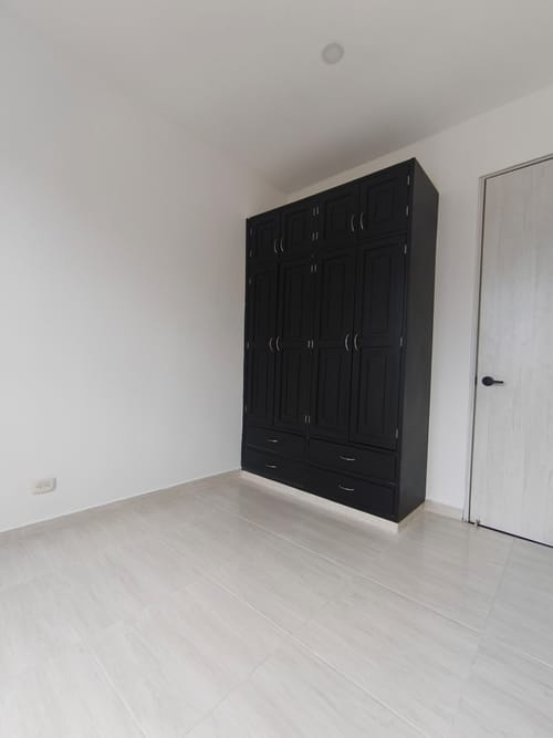 Apartamento de 3 alcobas en venta en Picaleña Y Mirolindo, Ibagué, 74 m² · foto 23 de 24