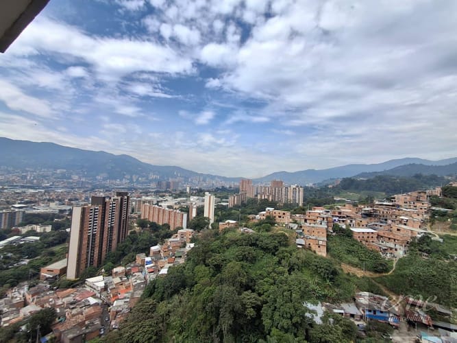 Apartamento de 3 alcobas en venta en Villa Del Parque, Itagüí, 67 m² · foto 9 de 24