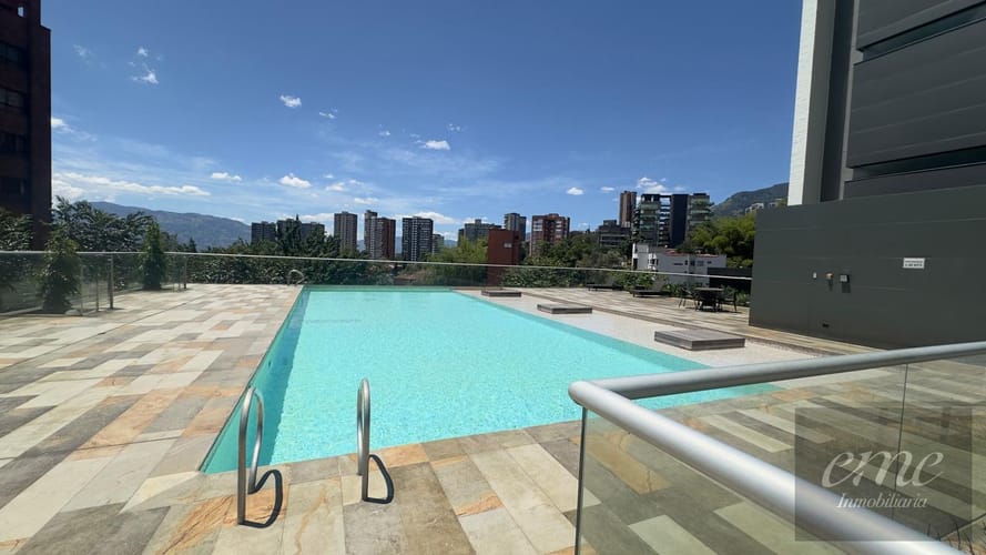Apartamento de 2 alcobas en arriendo en Urbanizacion Arcoiris, Medellín, 100 m² · foto 3 de 19