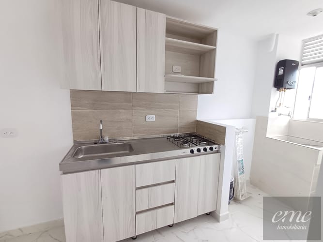 Apartamento de 3 alcobas en arriendo en Machado, Copacabana, 57 m² · foto 3 de 17
