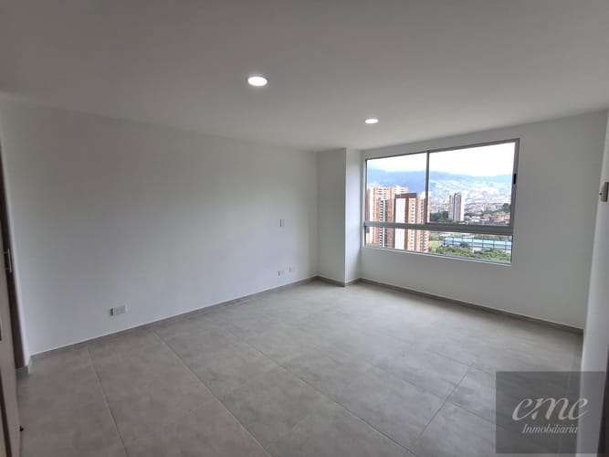 Apartamento en venta en Rodeo Alto, Medellín · foto 12 de 16