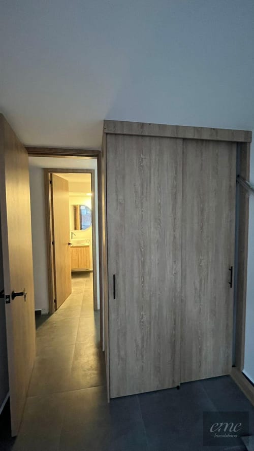 Apartamento de 3 alcobas en venta en Niquia, Bello, 58 m² · foto 2 de 18