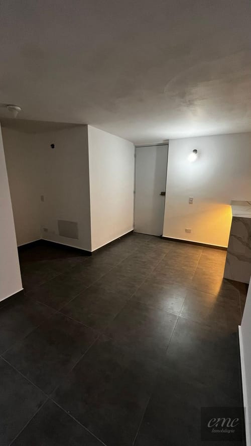 Apartamento de 3 alcobas en venta en Niquia, Bello, 58 m² · foto 3 de 18
