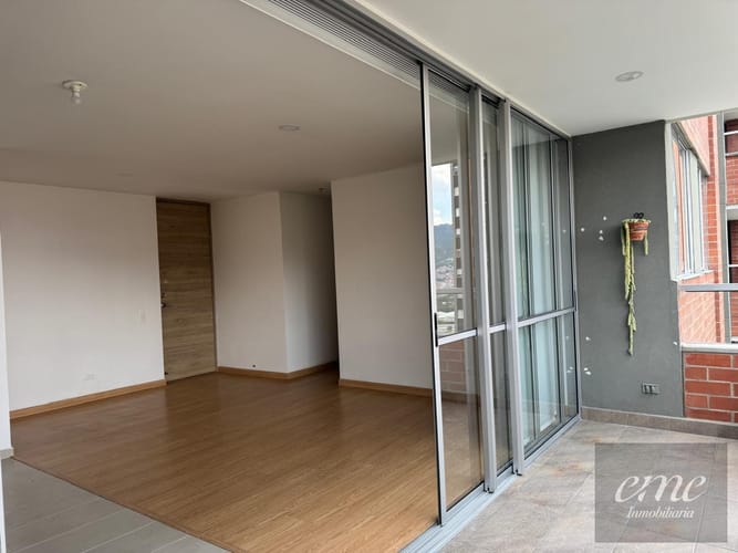 Apartamento de 3 alcobas en venta en Mayorca, Sabaneta, 76 m² · foto 9 de 24