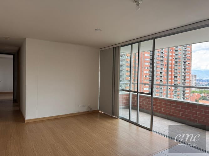 Apartamento de 3 alcobas en venta en Mayorca, Sabaneta, 76 m² · foto 11 de 24