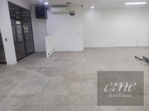 Local en arriendo en Villanueva, Medellín, 170 m² · foto 2 de 10