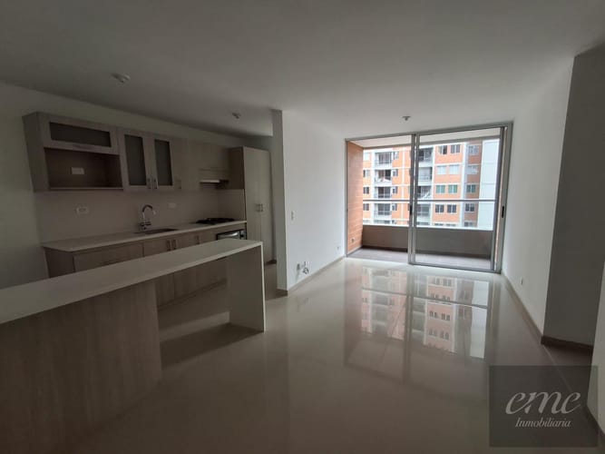 Apartamento de 3 alcobas en venta en Bello, 68 m² · foto 11 de 11